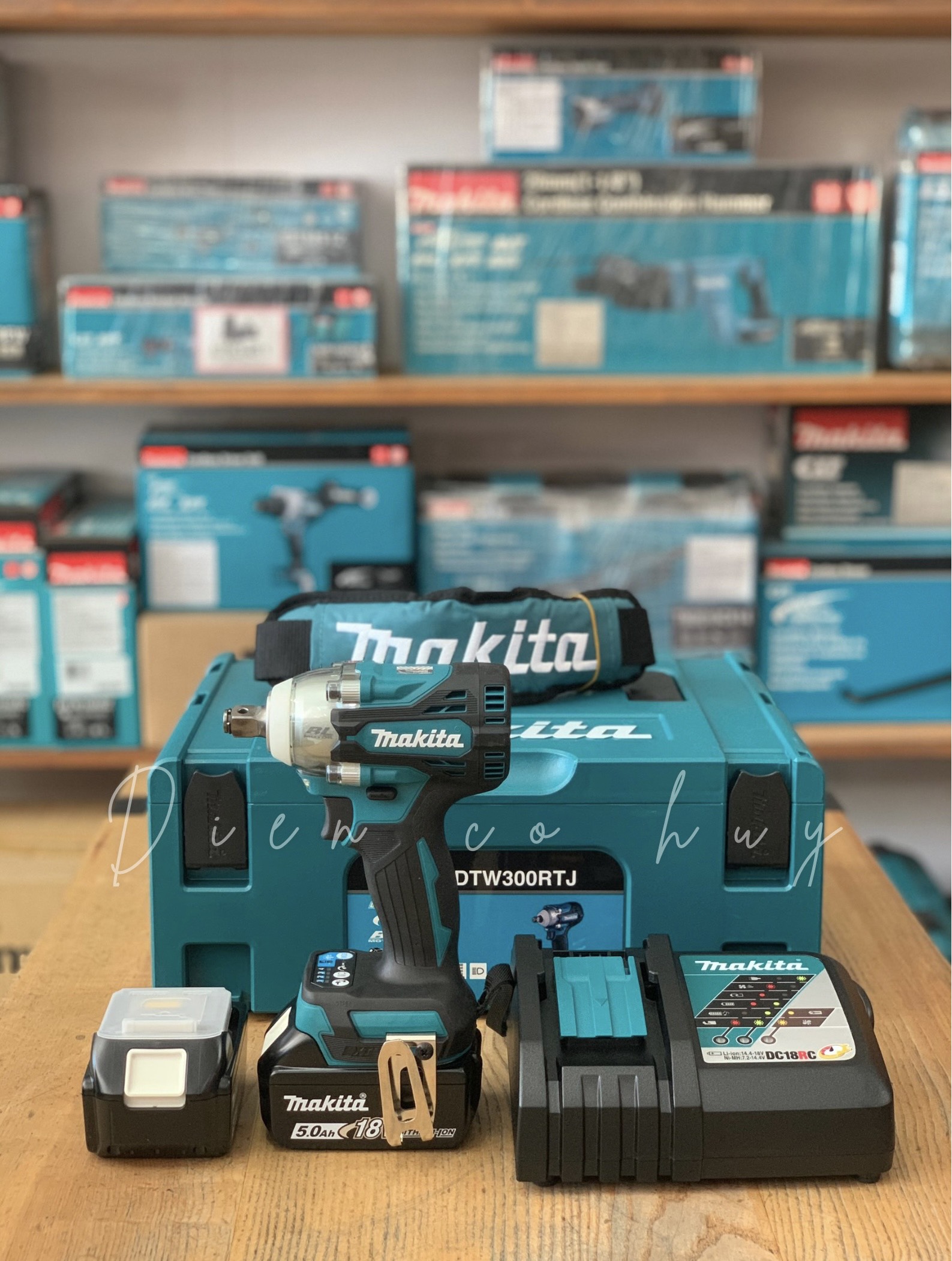 DTW300RTJ MÁY SIẾT BU LÔNG DÙNG PIN | MÁY SIẾT BU LÔNG MAKITA CHÍNH HÃNG BÌNH DƯƠNG