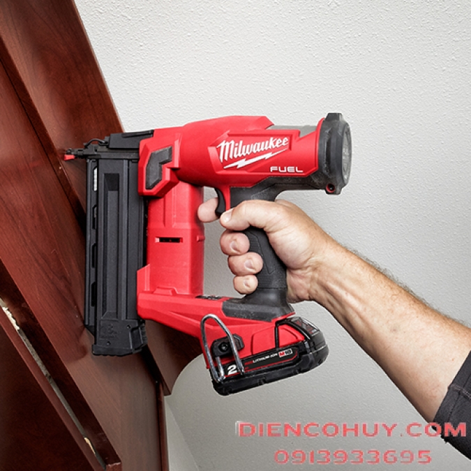 Máy vặn bu lông Milwaukee M18 FIW212-0X0 (bare)