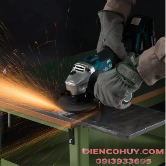 DGA414Z MÁY MÀI GÓC DÙNG PIN(100MM/CÔNG TẮC TRƯỢT/AWS/BL)(18V)