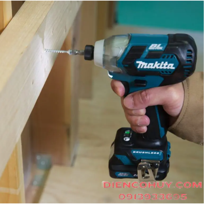 TD111DZ MÁY VẶN VÍT DÙNG PIN(BL)(12V MAX)